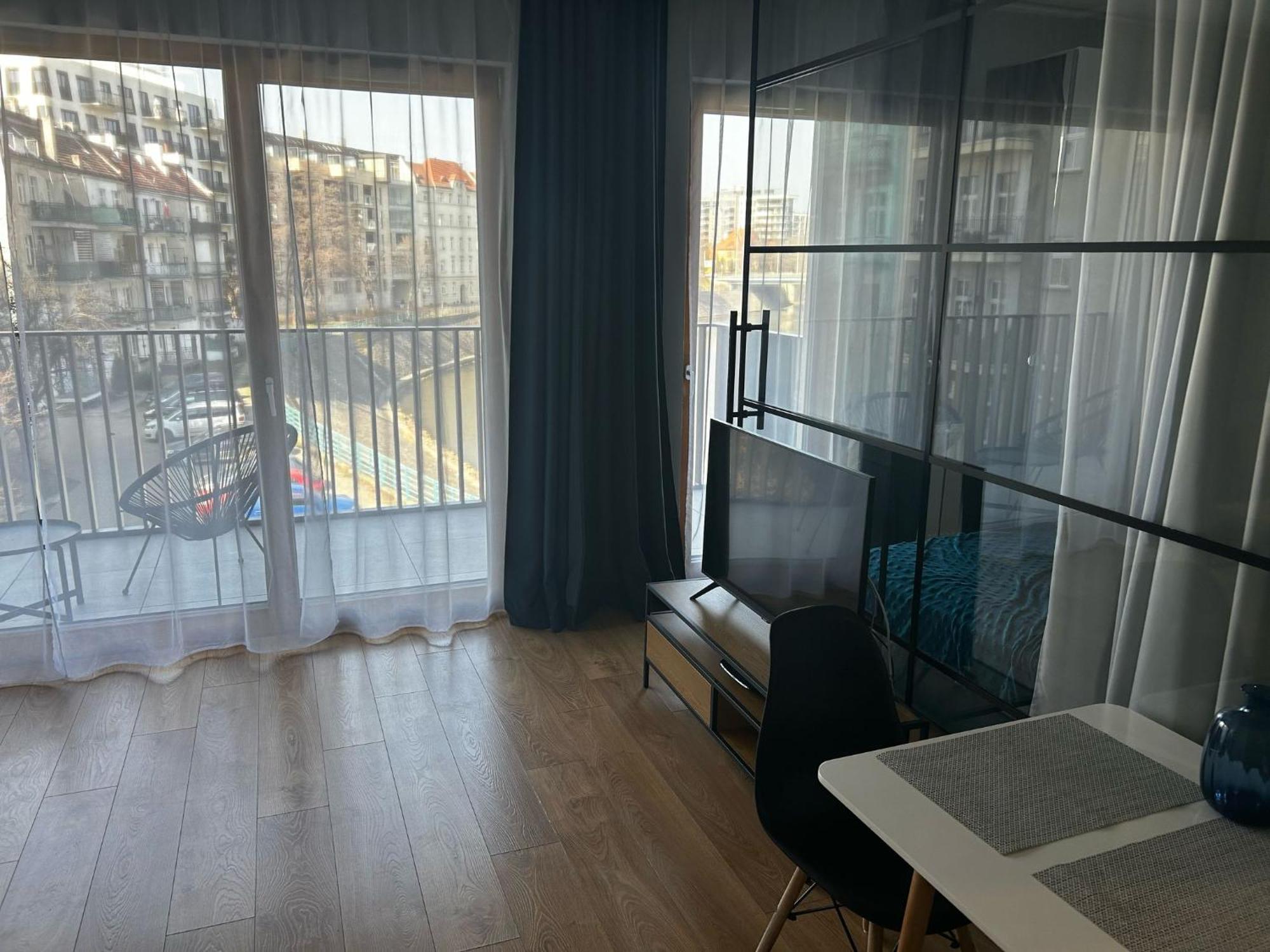 Luksusowy Apartament Z Parkingiem I Klimatyzacja W Samym Centrum Wroclawia Екстер'єр фото